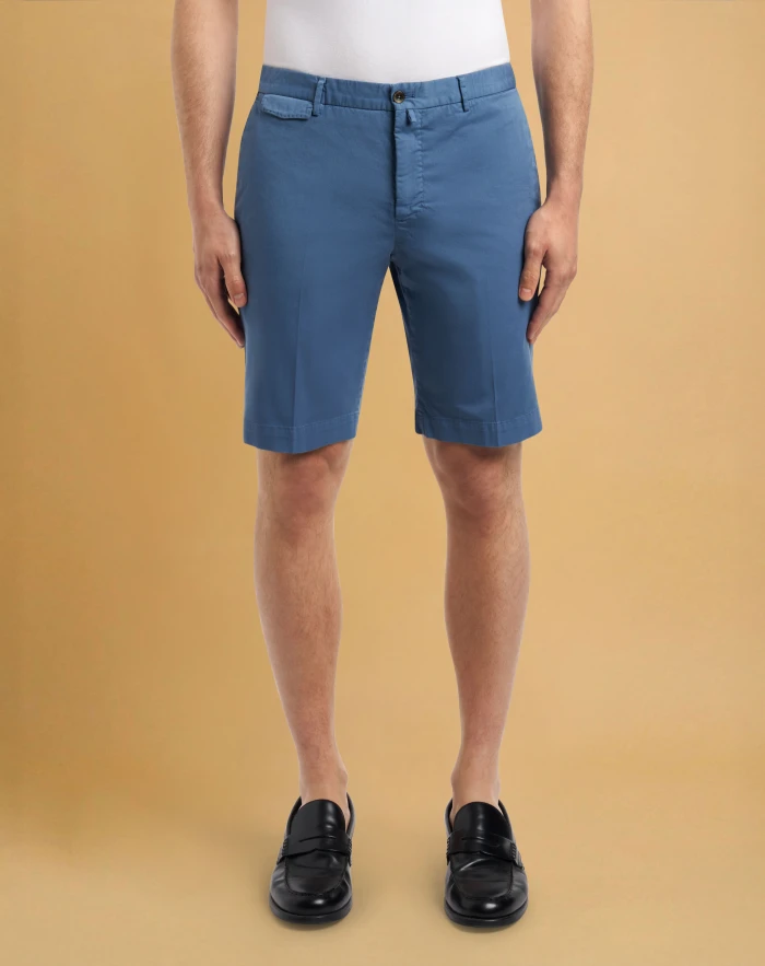 Stretch gabardine Bermuda shorts