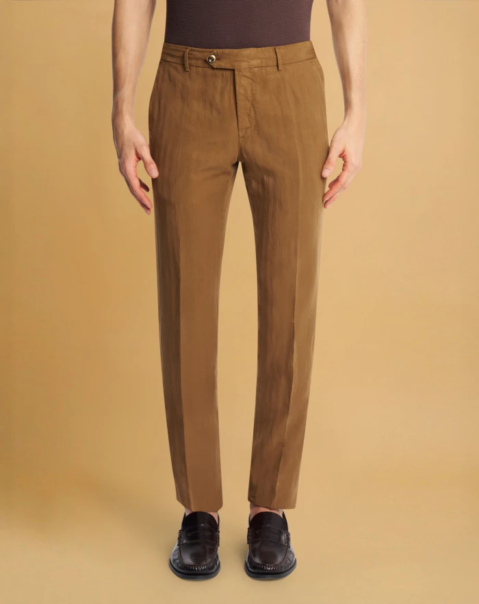 Slim trousers in cotton and linen