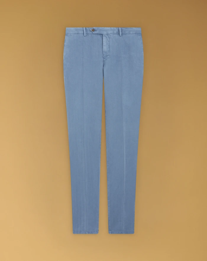 Slim trousers in cotton and linen